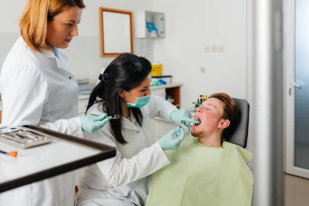 Best Emergency Broken Tooth Repair in East Lake, FL